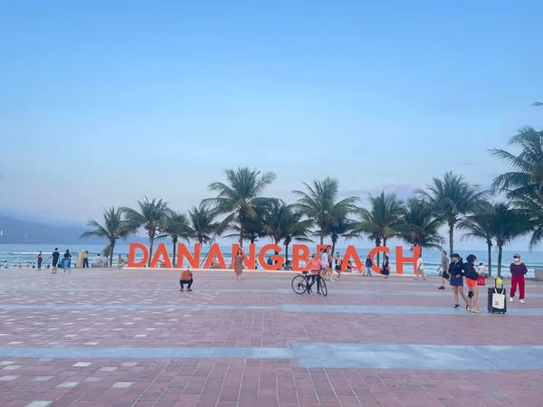 Nhà mặt tiền 2 tầng -Phạm Quang Ảnh -Gần biển Mỹ Khê- Giá chỉ 7,68 tỷ . - Ảnh chính